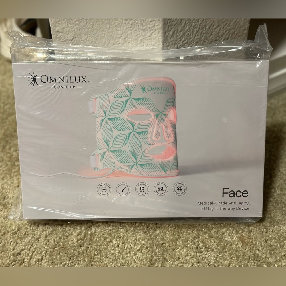 Omnilux Contour Mask